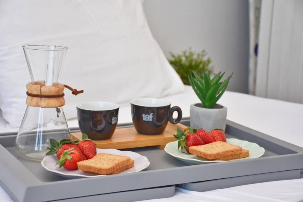 Potamos Deluxe White Apartment 外观 照片